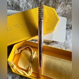 Exquisite Swarovski Golden Pen with box